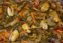 Seaweed salad  with mussel meat